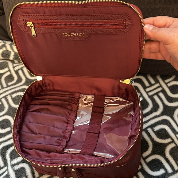 Tartan + Twine Double Zip Cosmetic Box Burgundy - Picture 3 of 4